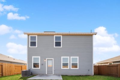 014 photo rear view 10363809