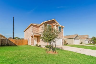 001 photo front view 14894102