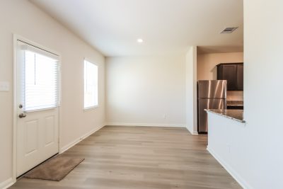 005 Kitchen ET31340
