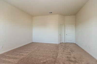 009 Main Bedroom ET31340