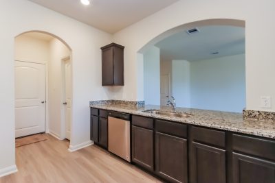005 Kitchen ET31342