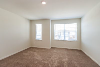 012 Bedroom ET31342