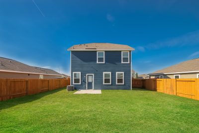 015 Rear View ET31389