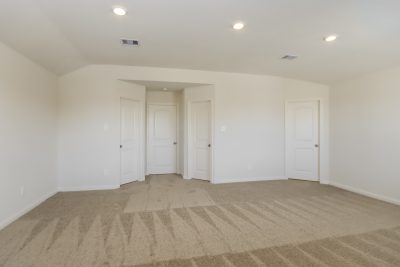 008 Main Bedroom ET31390