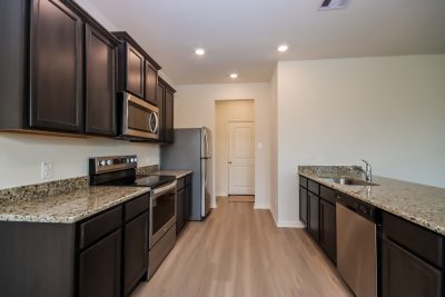 006 Kitchen ET31391