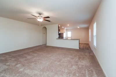 002 Living Room ET61039