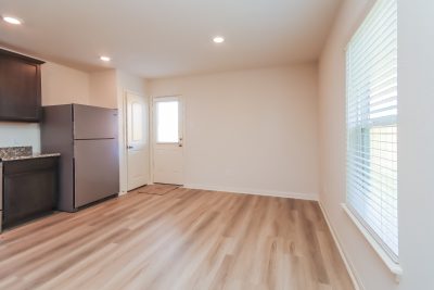 004 Kitchen ET61039