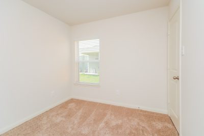 012 Bedroom ET61039