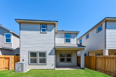 018 photo rear view 11992883