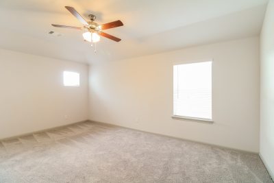 005 photo main bedroom 12269856