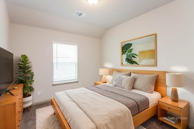 005 photo vs bedroom 15181204