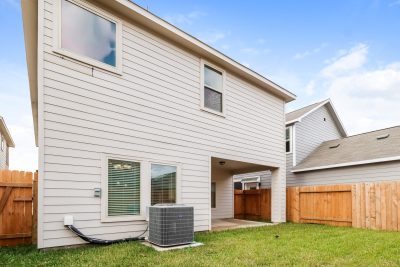 014 photo rear view 12269184