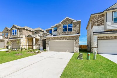 001 photo front view 11993462
