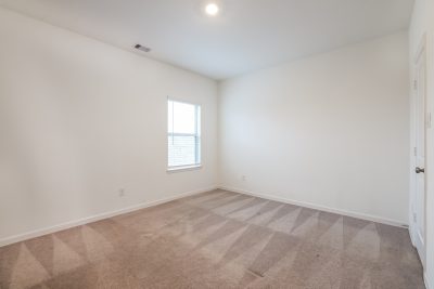 011 Bedroom ET71082