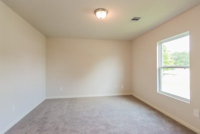 006 Main Bedroom ET61123