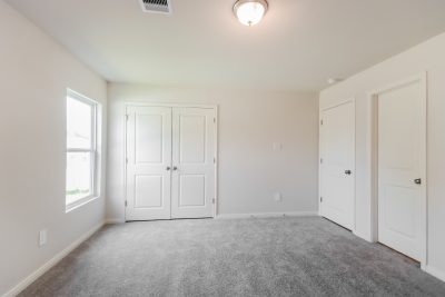 006 photo main bedroom 11020182