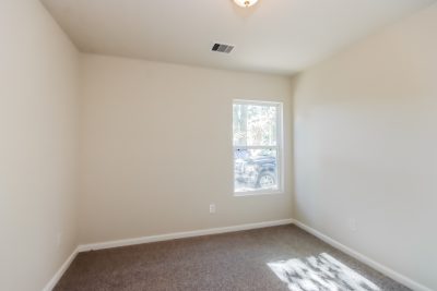 008 photo bedroom 12000397