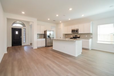 004 Dining Room ET31388