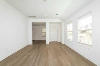 004 photo living room 11014291
