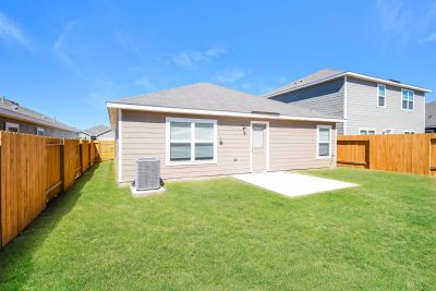 015 photo rear view 11993216