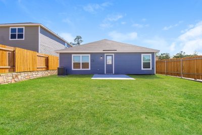 013 photo rear view 11996440