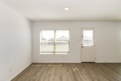 003 photo dining room 15246406