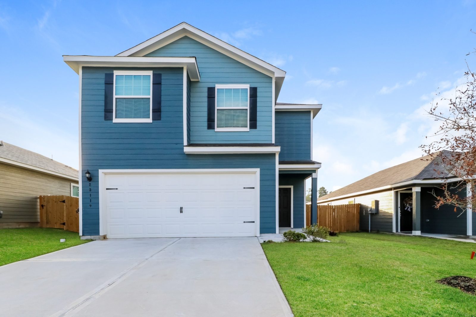 000 front view 13218123