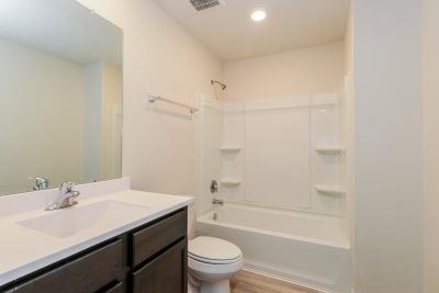 012 photo bathroom 13218124