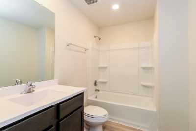 017 photo bathroom 13218124