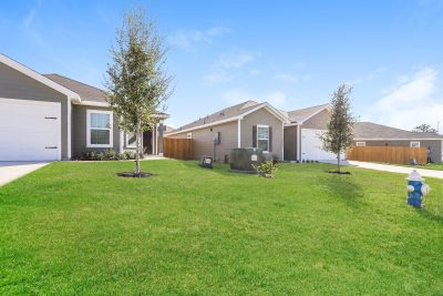 004 photo front view 11996874