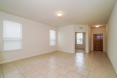 002 photo living room 13271339