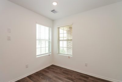 001 photo living room 11633543