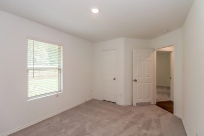 010 photo bedroom 11633580