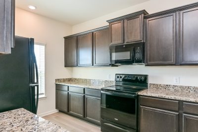 004 Kitchen ET21161