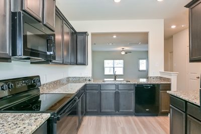 005 Kitchen ET21161