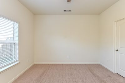 013 Bedroom ET21161