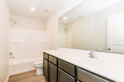 013 026 photo bathroom 15147062