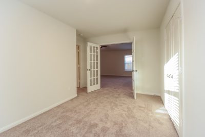 013 Bedroom ET31398