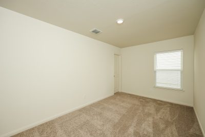 012 Bedroom ET31392