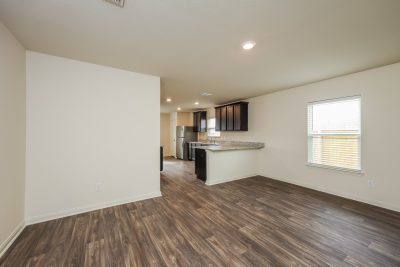 004 Dining Room ET31394