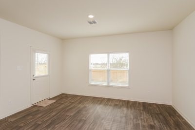 003 photo dining room 10143271