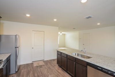 006 Kitchen ET51274