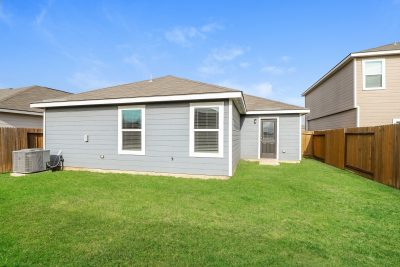020 photo rear view 14615545