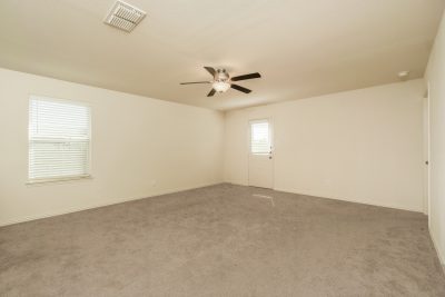 002 photo living room 14095991