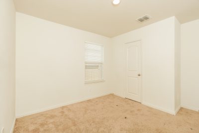 010 Bedroom ET71006