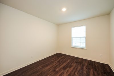 012 Bedroom ET71046