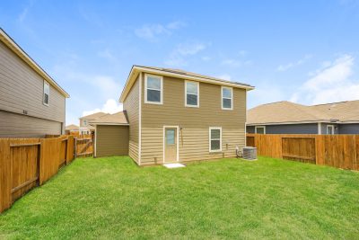 015 Rear View ET71056