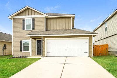 000 Front View 12337998