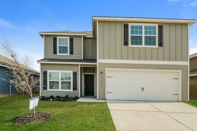 000 Front View 12337856