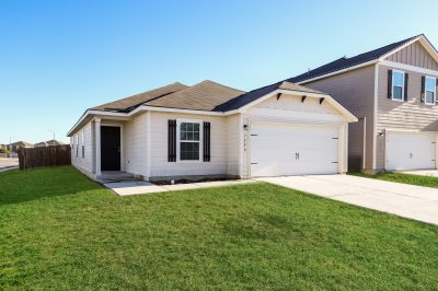 001 photo front view 14981141